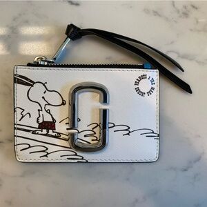 Marc Jacobs X Snoopy!
